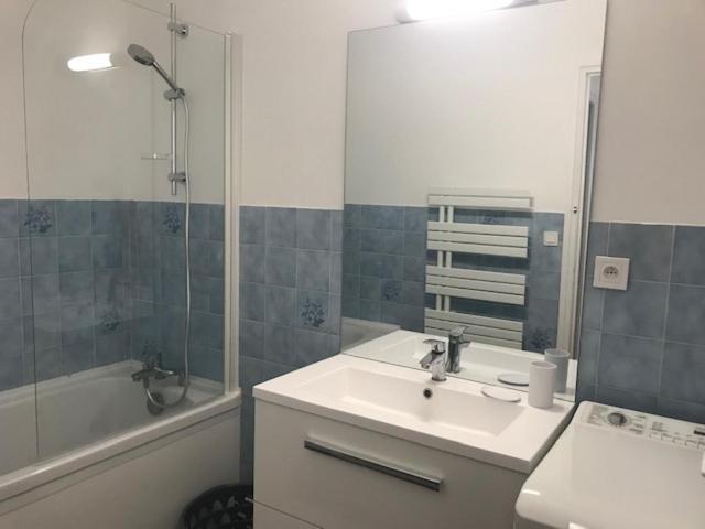 Apartment Ste Cecile Camiers